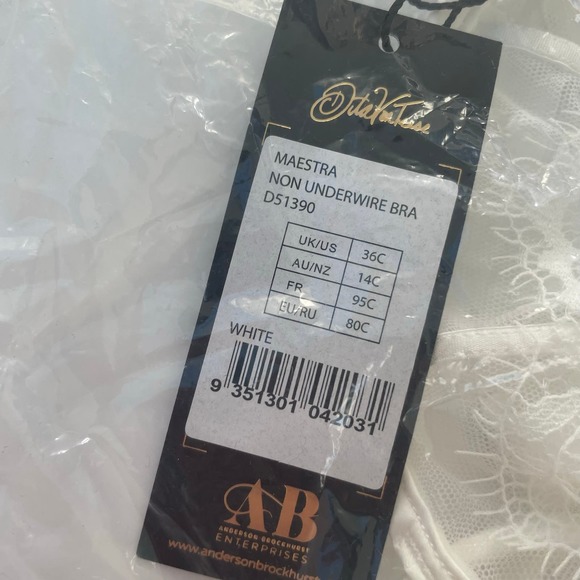 NWT Dita Von Teese Maestra White Lace Underwire Balconette Bra Size 36C - Picture 11 of 14